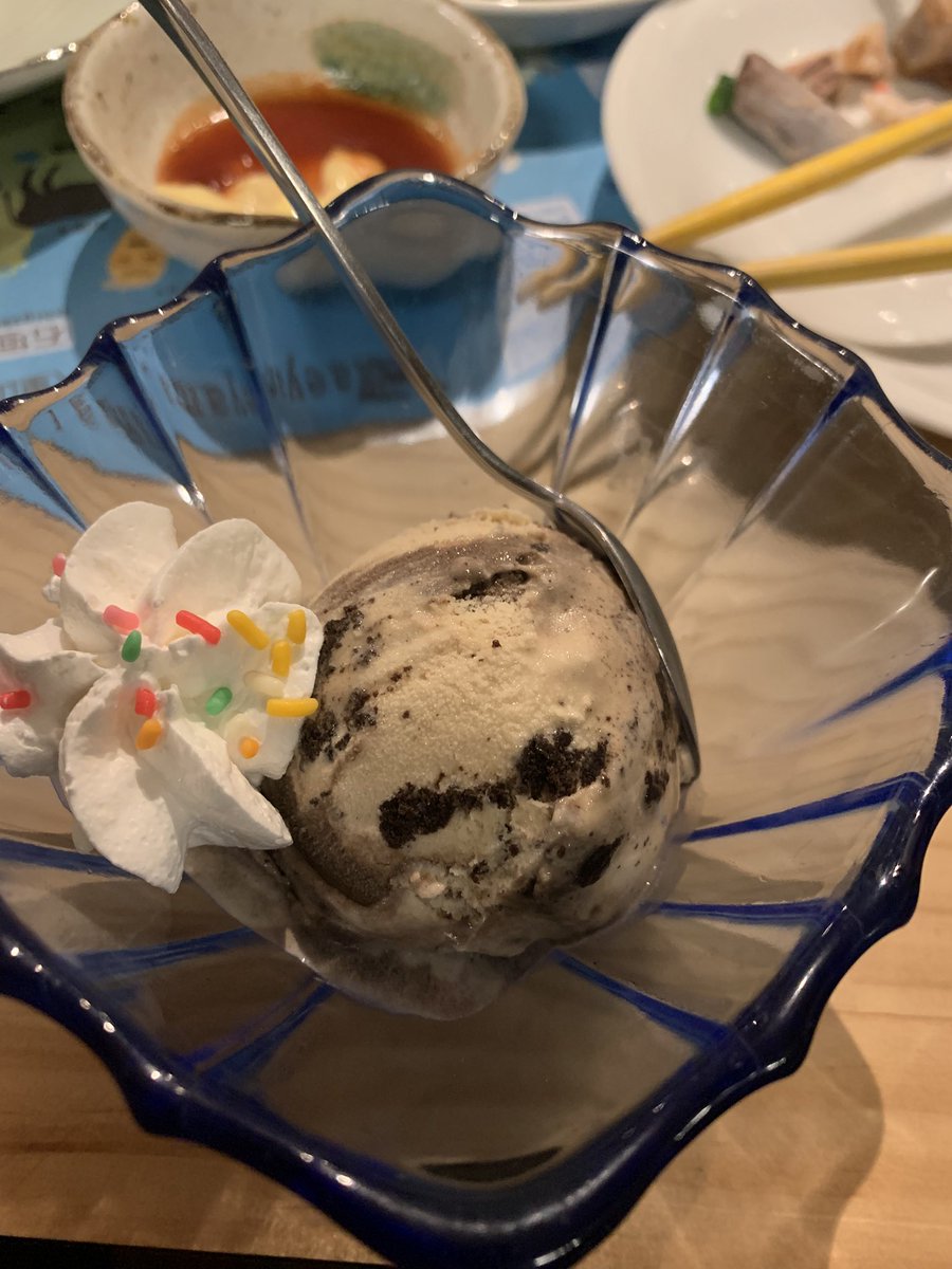 〆のアイス

かなり酔っ払った、、

年明けまで15分