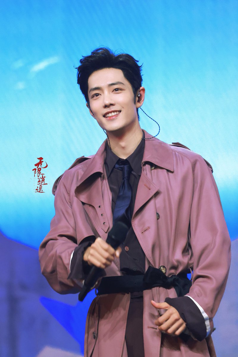 じぇいさん　専用　肖战 2025/12/31 《2026東方衛視跨年盛典》 肖戦〈得闲谨制〉歌唱現場写真