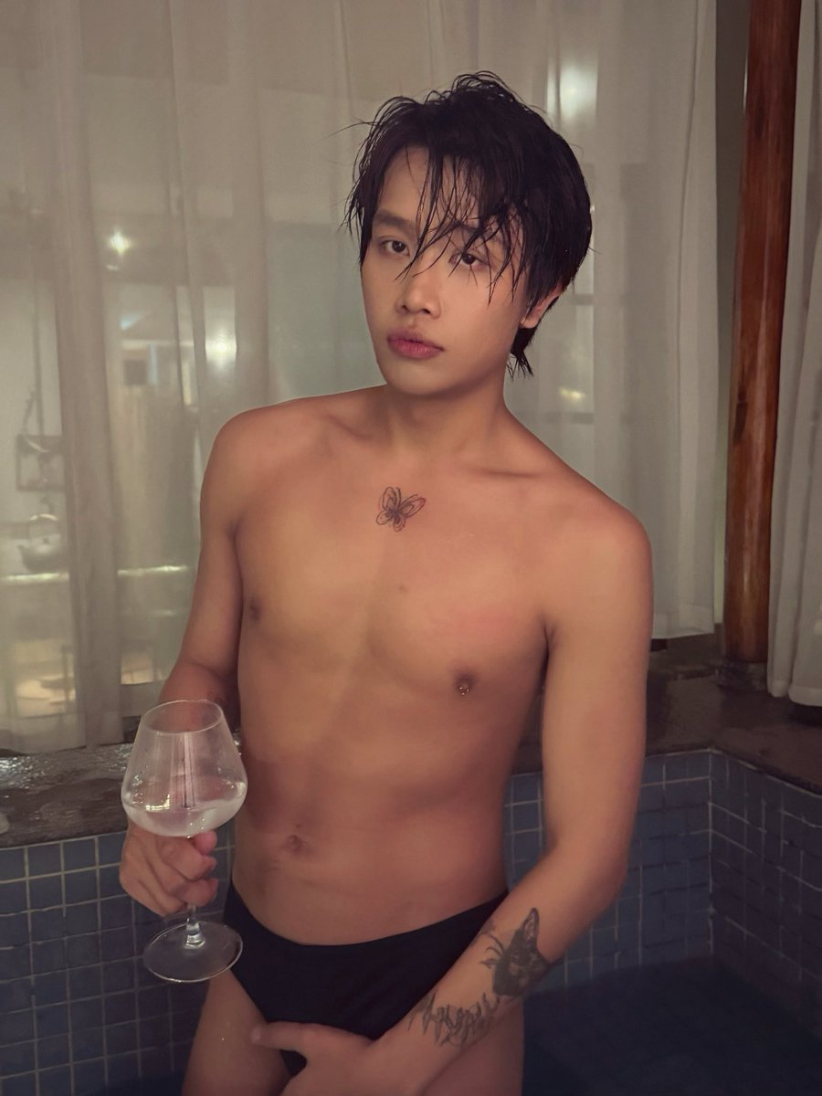 X_203222's tweet image. 新年快乐
#成都