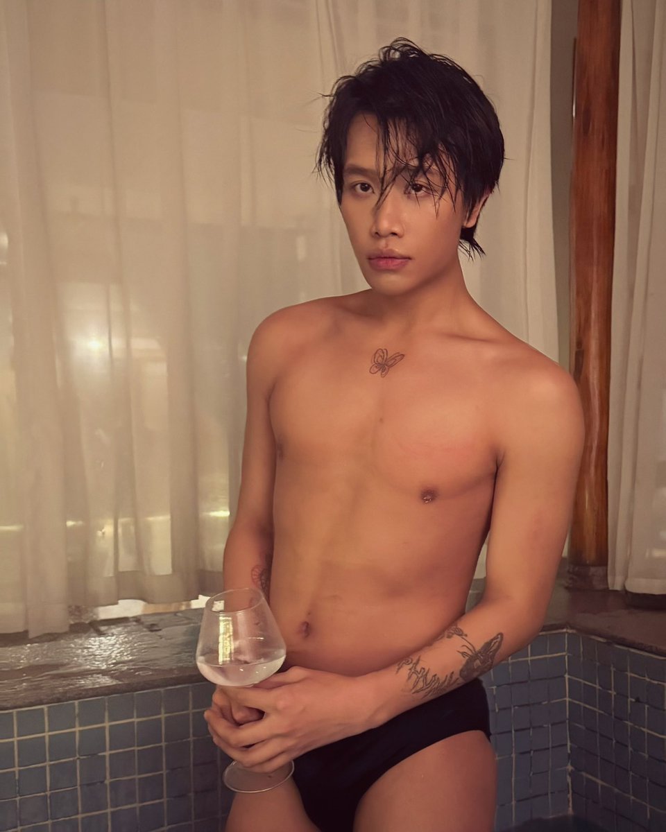 X_203222's tweet image. 新年快乐
#成都