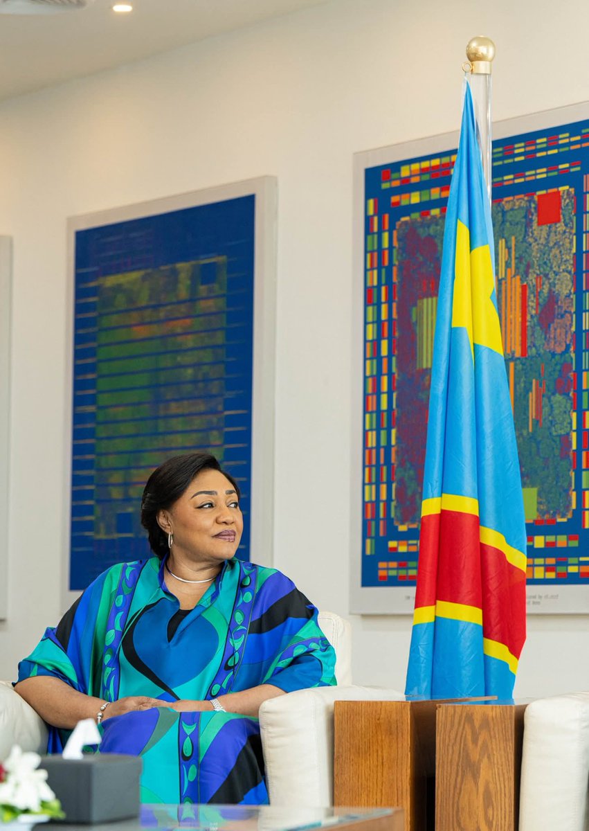 Remerciements sincères à la distinguée Première,Dame  <a href="/DeniseNyakeru/">Denise NYAKERU TSHISEKEDI</a> pour son engagement constant et son soutien indéfectible. je saluer son rôle exemplaire  dans la promotion des valeurs républicaines et du bien-être.de notre peuple.Que Dieu bénisse la Première Dame.