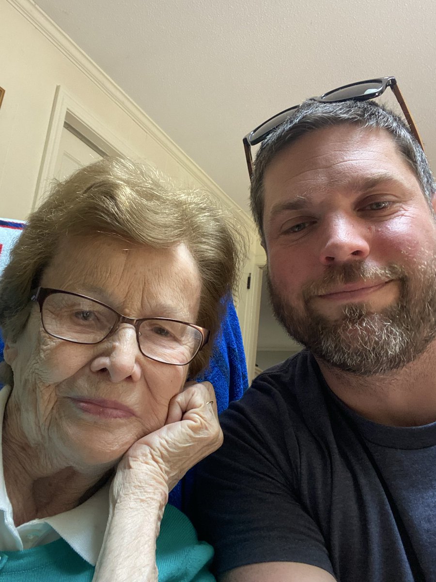 rdb313's tweet image. We lost our Mimi last night. She was 94 yrs old + the glue to our family. The stories she had, the ups and downs she went through losing 2 of her children, navigating 5 kids while papa was overseas, a grandma, a great, successful business woman, and huge UConn fan. Miss you Mimi!