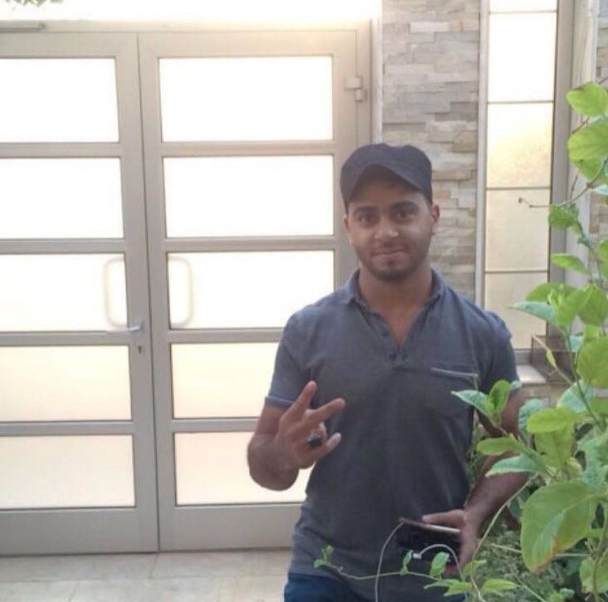 🔴 صورة الشهيد أحمد آل أبو عبدالله، من أهالي القطيف – بلدة العوامية؛ الذي أقدم النظام السعودي الطائفي على إعدامه غدراً وغيلةً يوم الأربعاء ٣١ ديسمبر ٢٠٢٥م، الموافق ١٠ رجب ١٤٤٧هـ.
