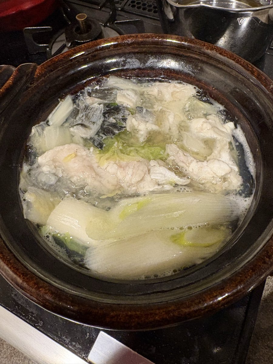 deepred43's tweet image. てっちり食べながら、紅白を見るという久々にザッツ大晦日。
今年、ありがとうございました。
来年も良い年でありますように！