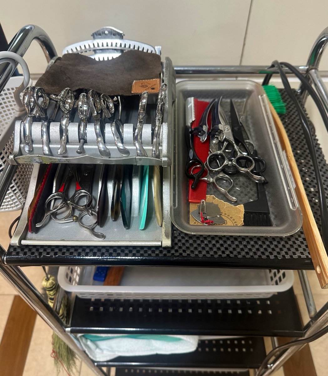 本年も大変お世話になりました。
来年もよろしくお願い致します。

年越しは店で迎えそうだ…