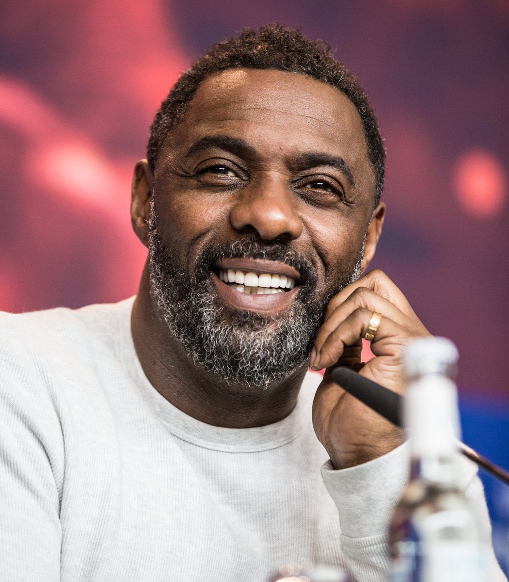🚨 ALERTE ! 

Le légendaire acteur Idris Elba a été fait chevalier aujourd’hui en Angleterre par le roi Charles III 👏🏼

Il sera désormais appelé sous le nom de Sir Idris Elba.