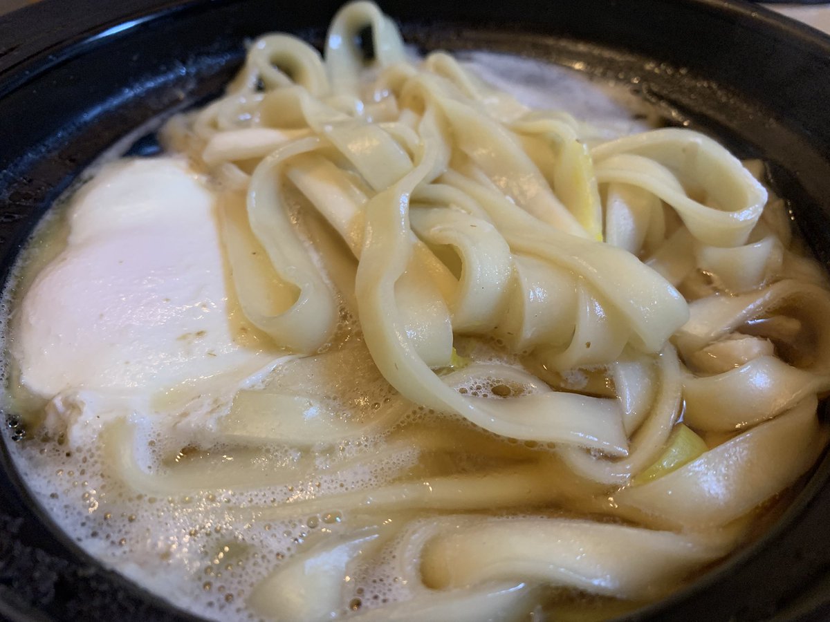 年越しきしめん！

2025年も色々な方にお世話になりました。
2026年もよろしくお願いします。
(๑>◡<๑)