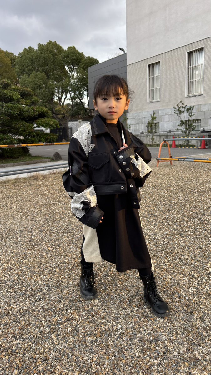 あんちゃん　台座つき 2025年も後少し。 今年一年、沢山の応援ありがとうございました✨ 来年