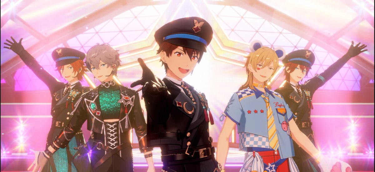 あけましておめでとうございます🎉🌅
昨年はお世話になりました🙇‍♀️
今年も宜しくお願い致します✨
年越しライブあまりにも良すぎて本当にありがとうございます🙏というか、1曲目の蓮巳ヤバかったのでもう1回聴いてきます😇