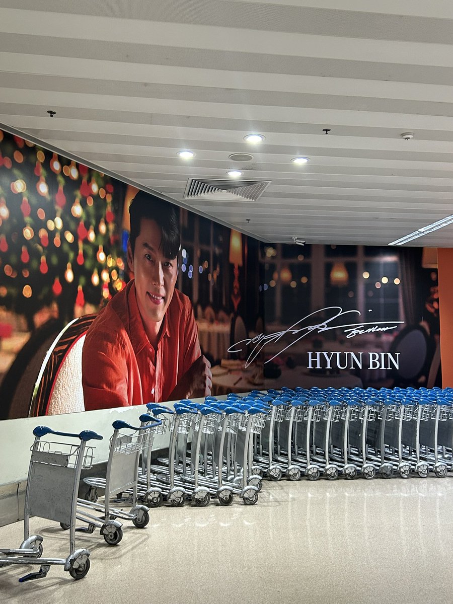 did not see any pics of my favs in jeju meanwhile when i arrived at manila: