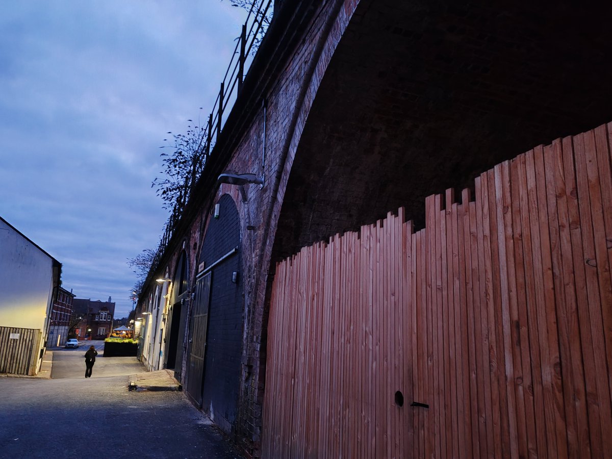 RandomBusNerd tweet media