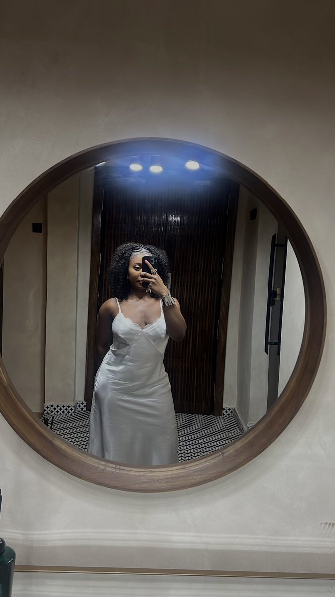 Miss Grace💋 tweet media