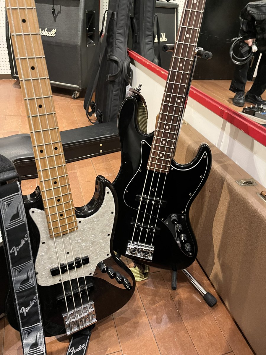 abeshellder's tweet image. 超断捨離タイムしてたら年越しました。今年はいっそう音楽を深く触れていく年にします！よろしくお願いしますね！