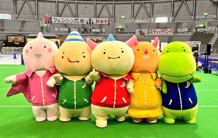 ＼ 🎍2026年 🐎 明けましておめでとはぴっ🪁 ／

2026年も全力でがんばりゅはぴよ〜っ🔥
今年も全力応援📣よろしくはぴ〜っ✨

#2026年 #元旦 #1月1日 #午年 🐎
#はぴりゅう
#Dinoはぴねす
#福井県
