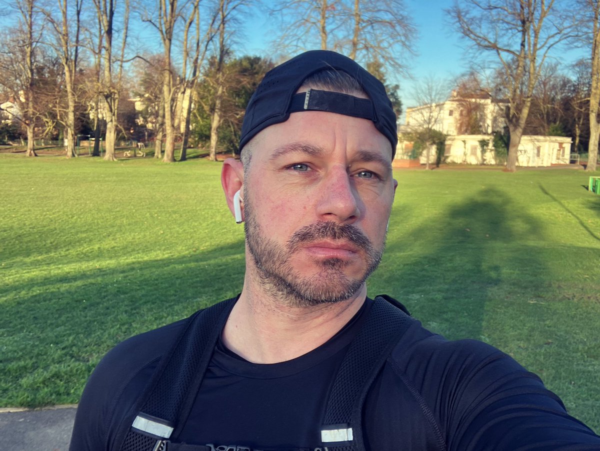 Dale Webb tweet media