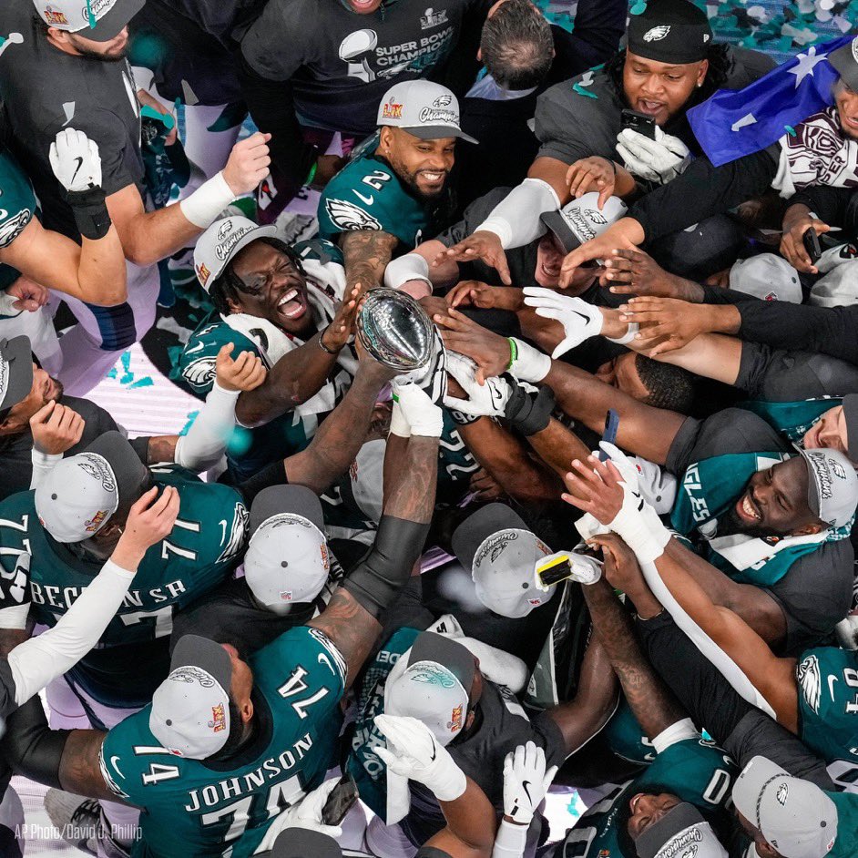 levismom82's tweet image. 