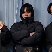 atbozip's tweet image. maynine instagram update with junseok

seems like junseok has joined the production team "stupid squad"!

#오준석 #OHJUNSEOK