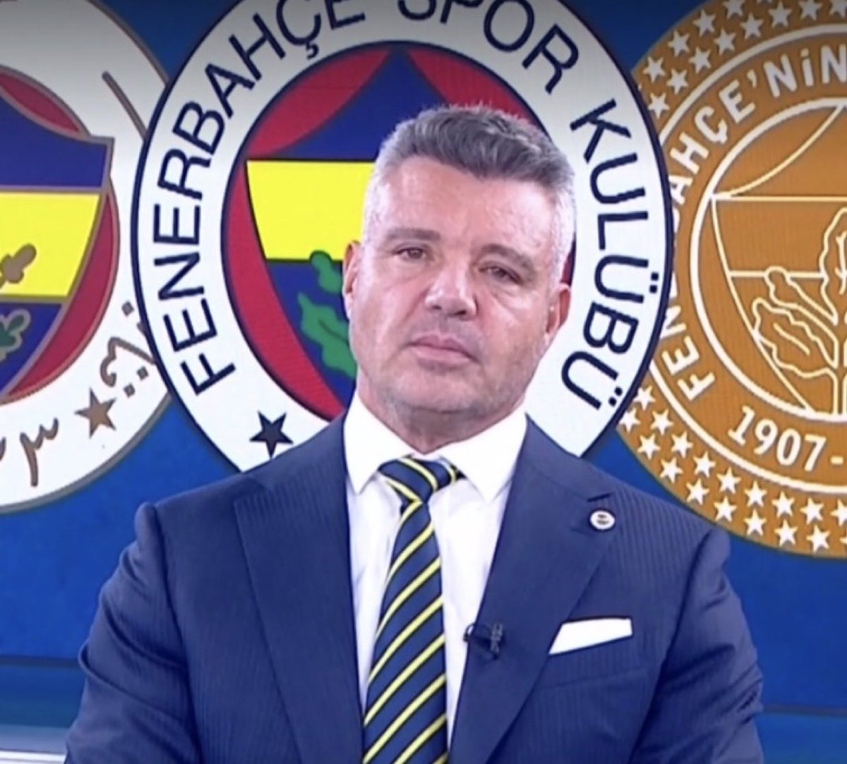 ulaanzz's tweet photo. bu adam başkan olduğunda gözünün içi gülüyordu ne yaptınız adama ya https://t.co/me6RuPHm8u