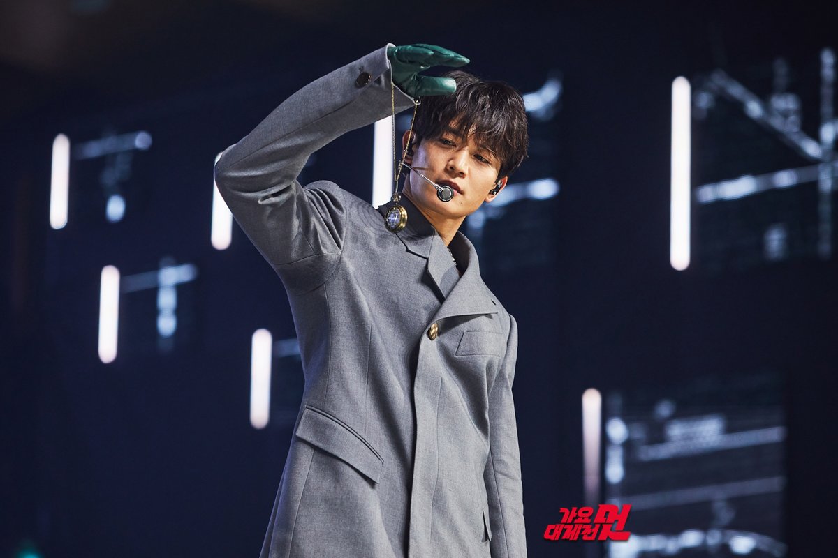 👑<#2025MBC가요대제전_멋>👑 2부 현장포토✨
#RIIZE #NMIXX #ZEROBASEONE #민호

더 많은 사진은📸➡buly.kr/31UTZs5
#가요대제전 #MBC가요대제전 #2025MBC가요대제전

ⓒ MBC&amp;iMBC 무단 전재, 재배포 및 이용(AI학습 포함)금지