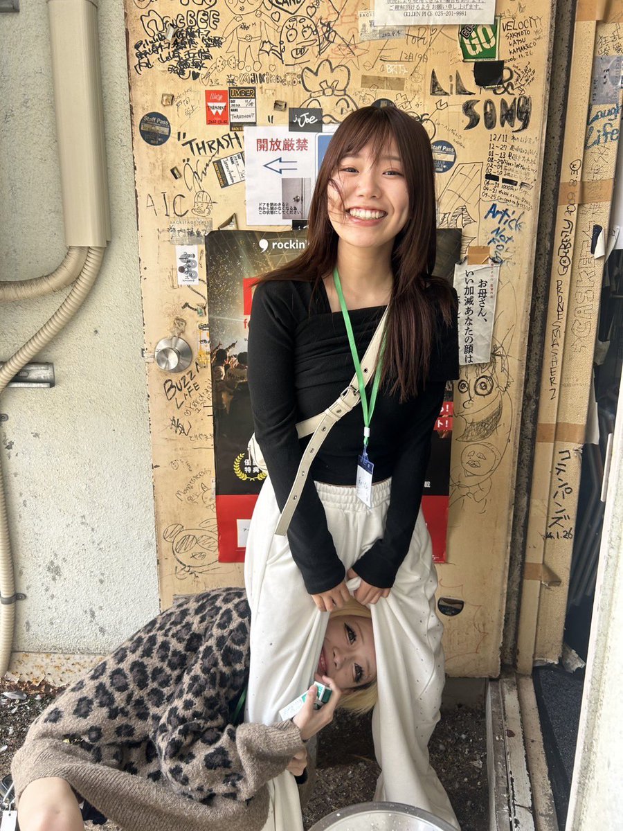 りーたん tweet media
