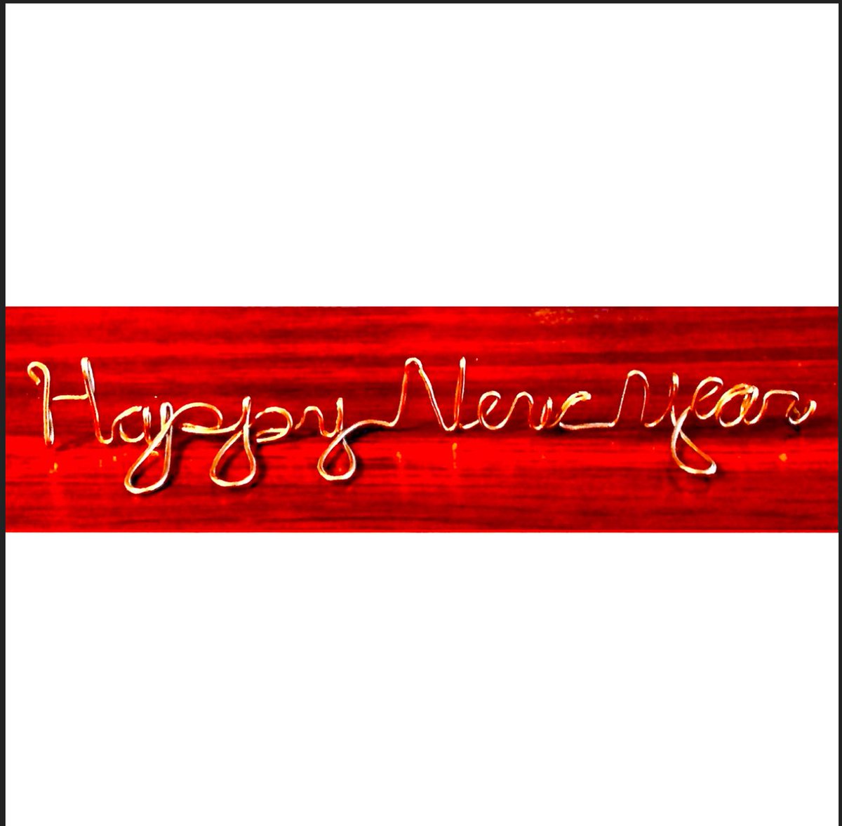 DaveMaskin's tweet photo. Happy new year to all. May this upcoming year bring peace and prosperity to the entire planet.

Dave Maskin #TheAmazingWireMan https://t.co/jpAy3GJ8GQ