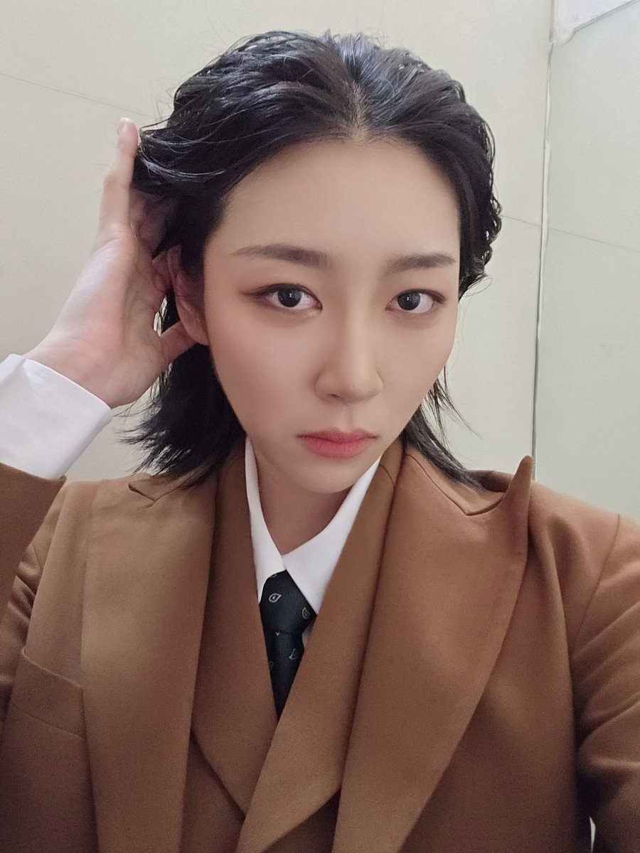 boramoo_'s tweet image. 새해 복 많이 받으세요🤎