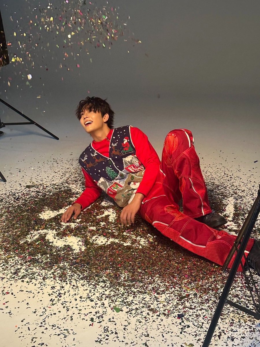 สวัดดีปีใหม่ครับ🎅🏻