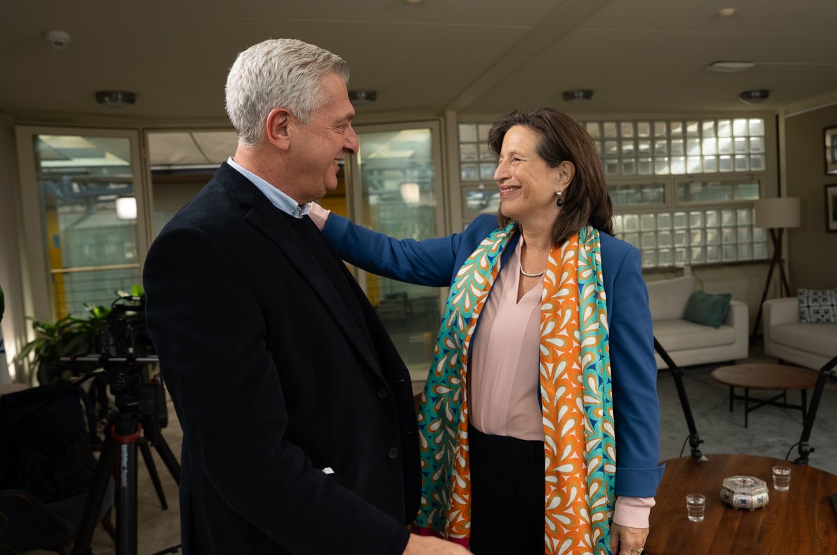 <a href="/FilippoGrandi/">Filippo Grandi</a> <a href="/Refugees/">UNHCR, the UN Refugee Agency</a> <a href="/UN/">United Nations</a> For all the people who were forced to flee, and who need our solidarity - we must never lose heart. 

That will be <a href="/FilippoGrandi/">Filippo Grandi</a>'s legacy.

un.org/en/awake-at-ni…