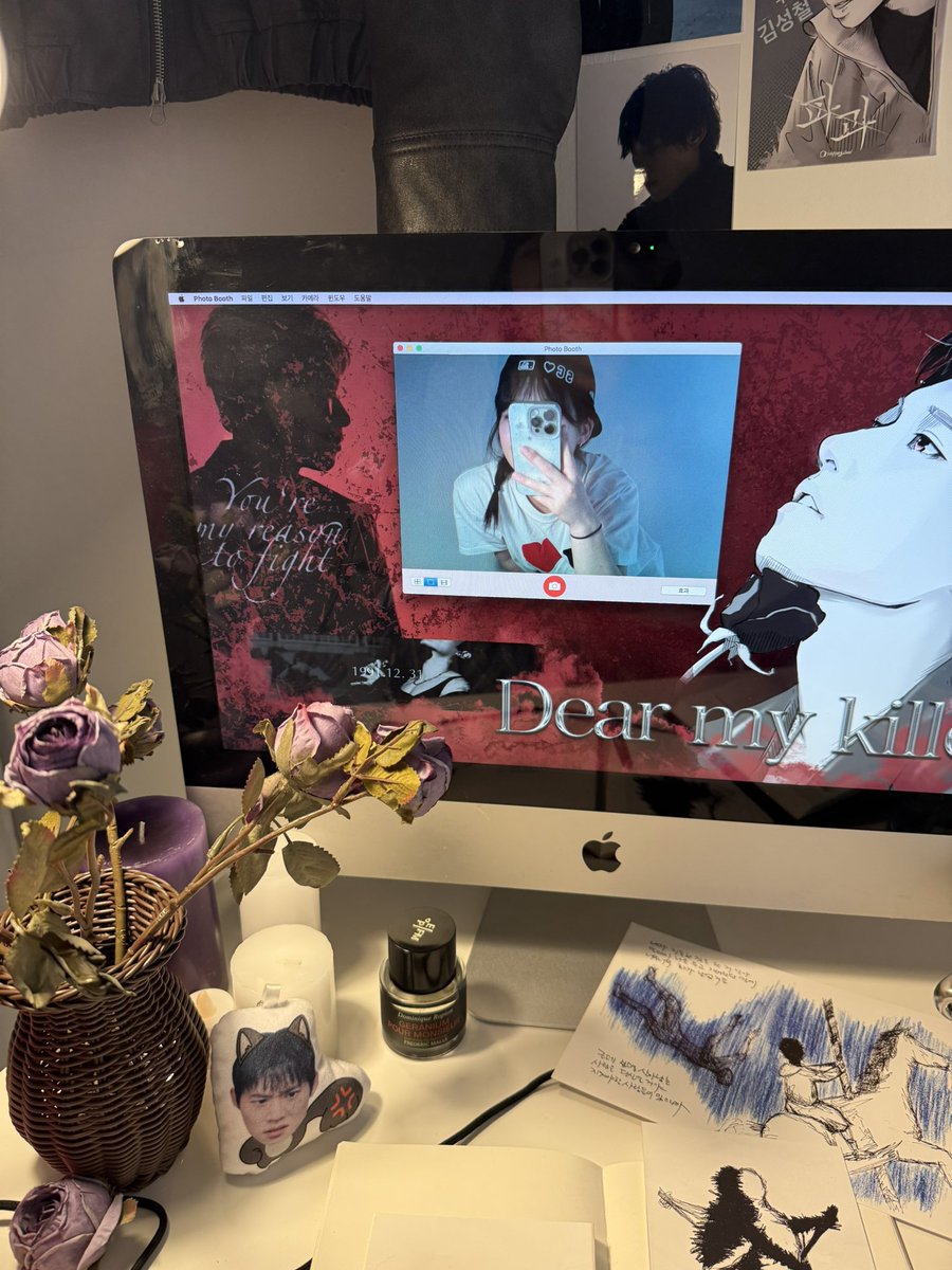 -`♥´- 투우의 방 포토존 활용하기 -`♥´-
의자에 앉아 자유롭게 촬영 가능합니다 ! 
.
.
.
(디피된 소품은 눈으로만 봐주세요 ! ✨)