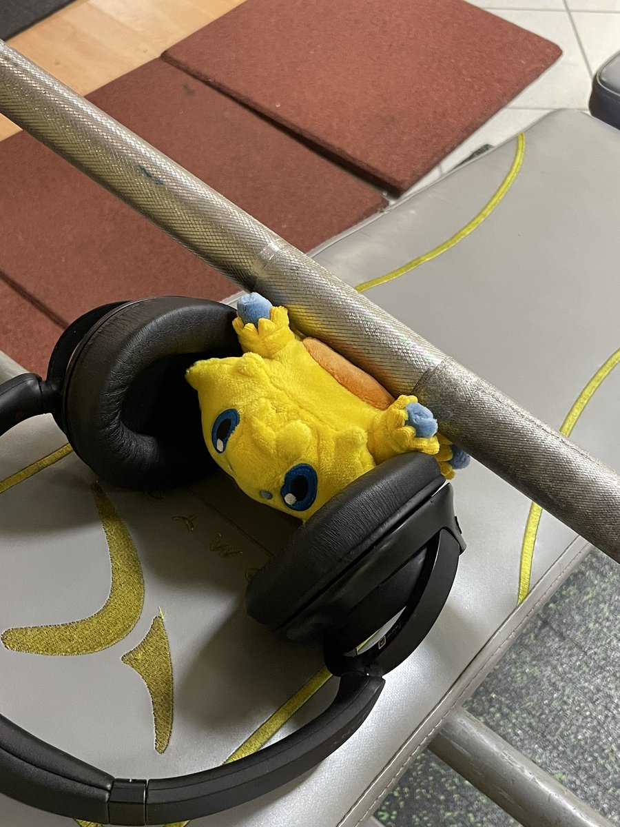 joltik_kun's tweet photo. Joltik is at the gym ! 🏋️
—
Statitik soulève de la fonte ! 
—
バチュルはジムにいます！

#statitik #バチュル https://t.co/tBkbJWoTaL