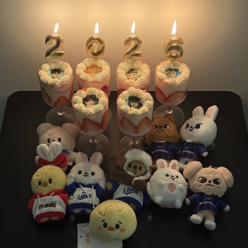 ifyoudie0915's tweet photo. 해피뉴이어♥︎ https://t.co/SYhLgvwabZ