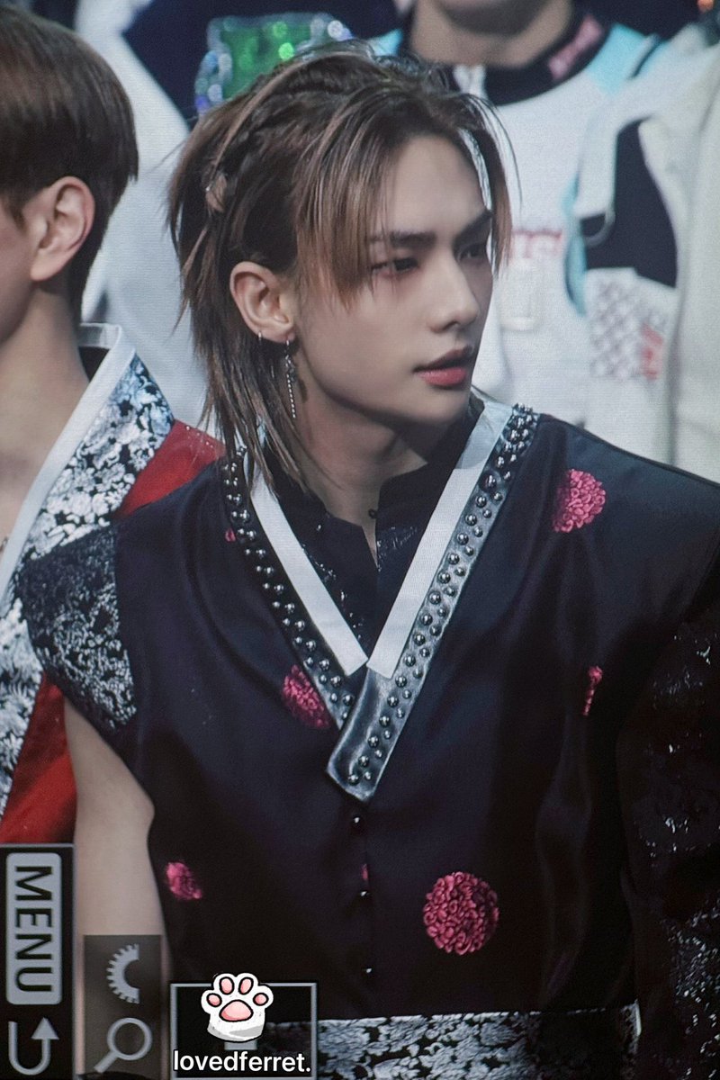 hxnjxnnnn's tweet photo. I have nothing to say except the fact he is the most beautiful man I have ever seen in my entire life https://t.co/P6se2raHOv