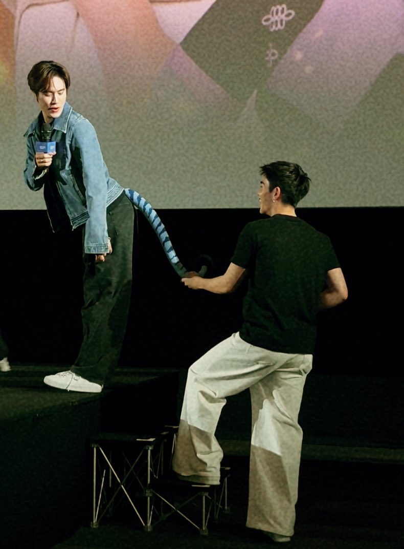 WyneNge26415's tweet image. May happiness stay in your hearts,
growth follow your hard work,
and your beautiful partnership continue to shine with trust and support.

STILL LOVE GEMINIFOURTH 

#2026ไปกันต่อกับเจมีไนน์โฟร์ท