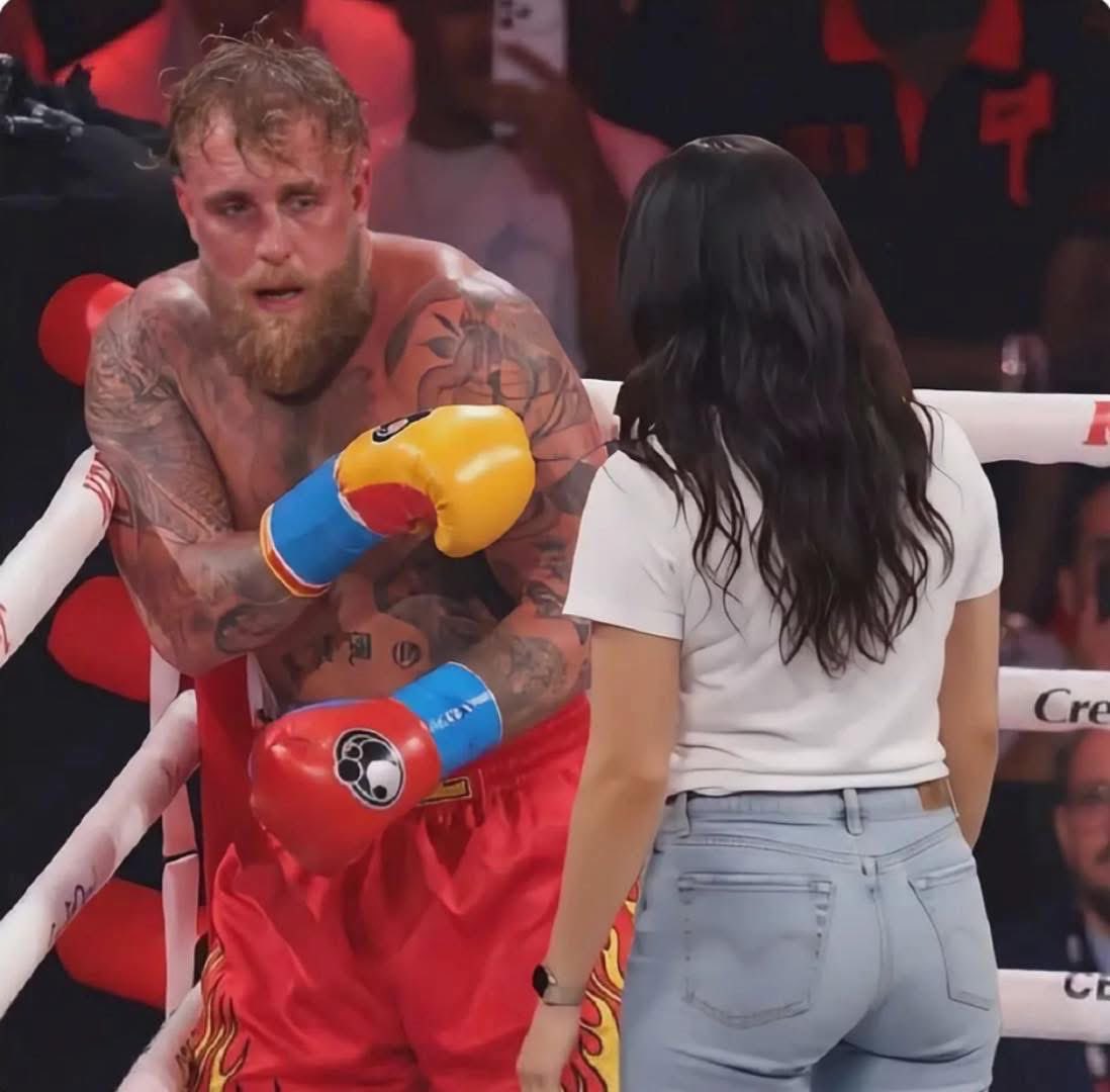 Bornakang's tweet image. When she wanted large fries but you brought home a medium