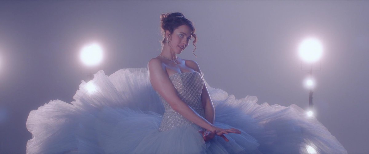 sillierdeadite's tweet image. it’s new year’s eve