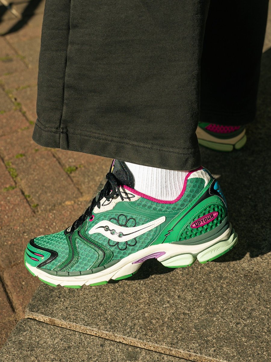 KicksFinder's tweet image. Ad: LAST SIZES via Sneaker Politics
Jae Tips x Saucony Progrid Triumph 4 "Sugar Maple"
$135 (Retail Price: $180)

&amp;gt;&amp;gt; buff.ly/c0dpnhF