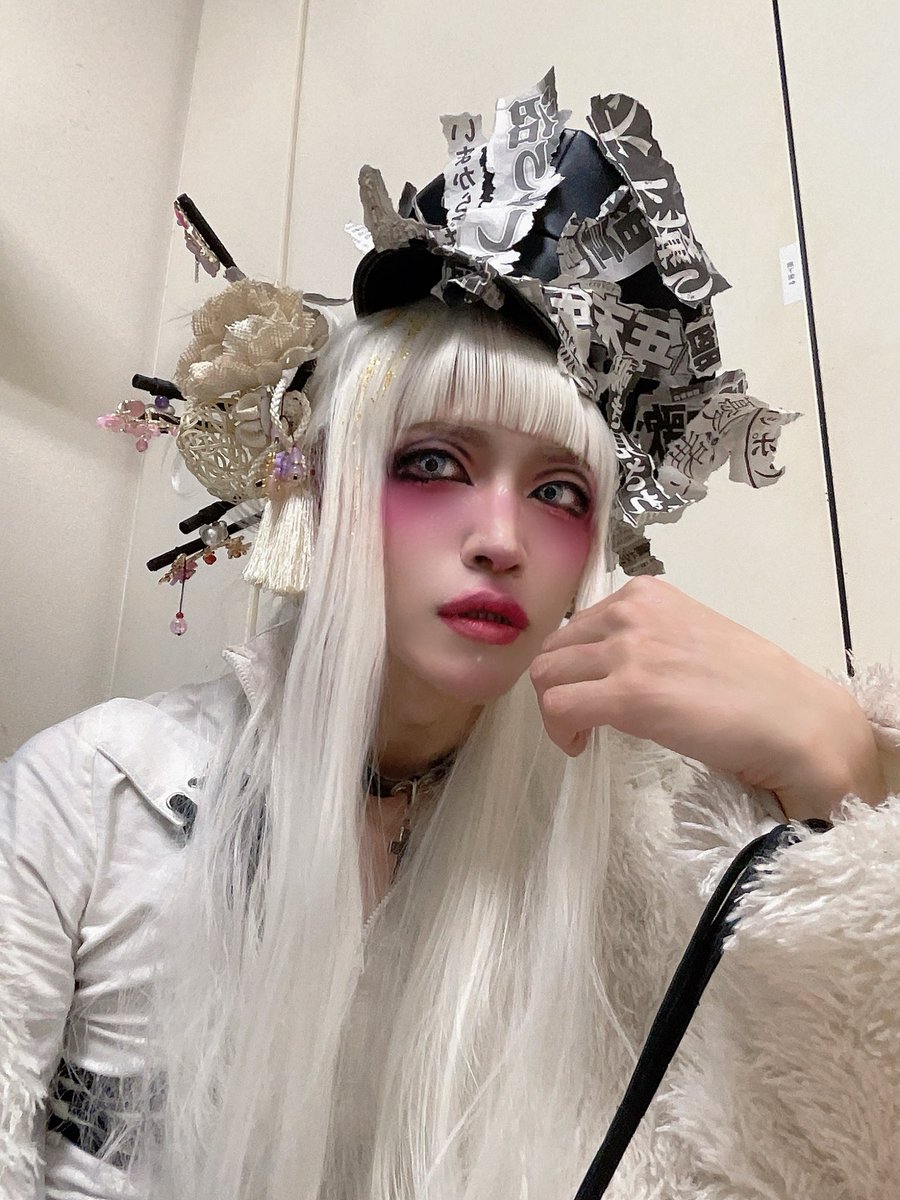 れいじ🪡零時 (@frenzyre1j1) / Posts / X