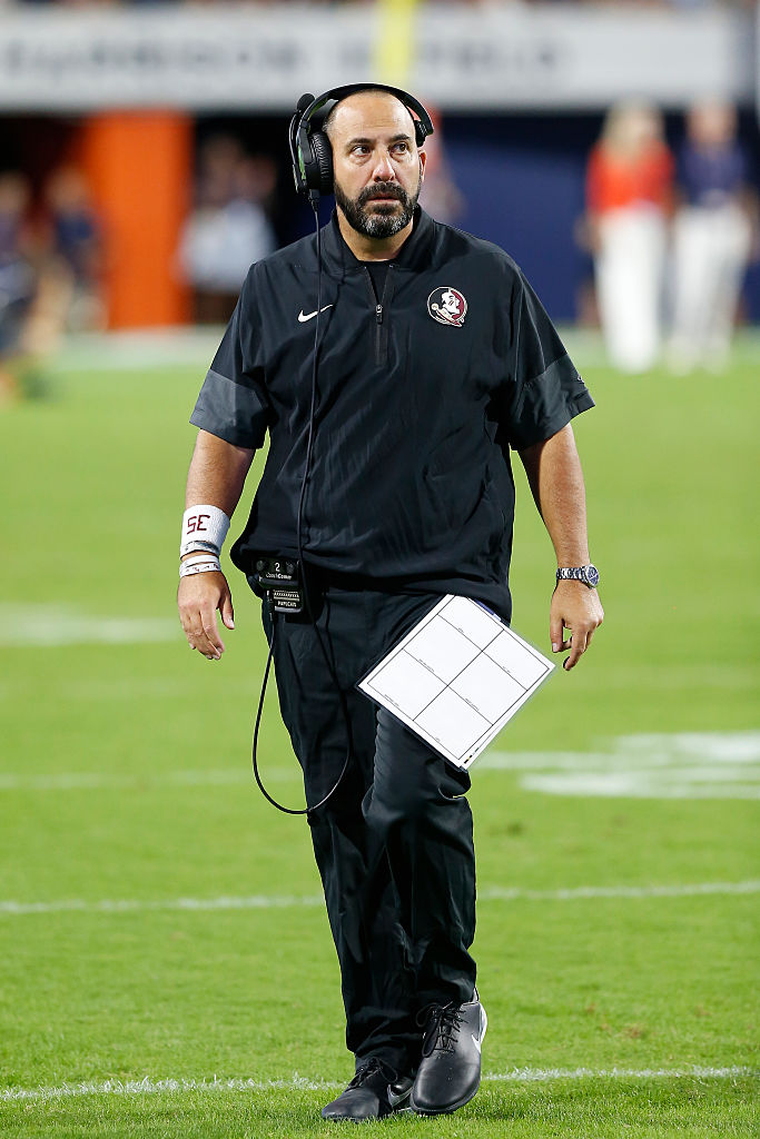 Pete Thamel tweet media