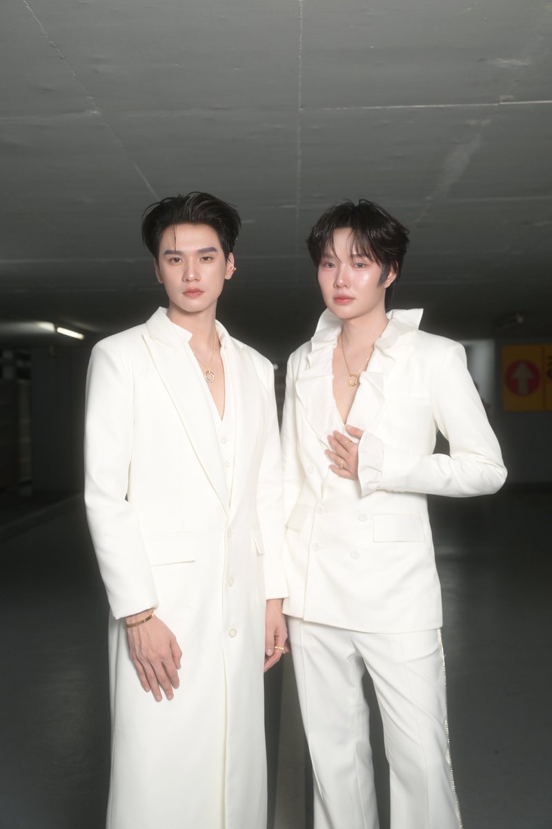 DomundiTV's tweet image. “เก่ง” @harit_keng และ “น้ำปิง” @nampingnapat พร้อมเจอกับทุกคนแล้วในงาน Siam Paragon : The Magical Celebration 2026 ✨️

KENGNAMPING AT SIAM PARAGON
#SiamParagonxKengNamping