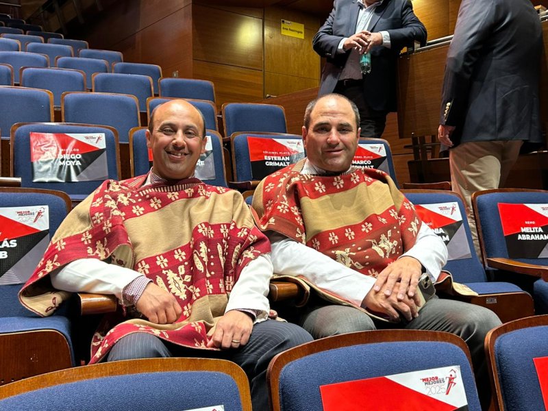 [Fotos] El Rodeo estuvo presente en la premiación del Círculo de Periodistas Deportivos #Caballoyrodeo tinyurl.com/77hxu3fx