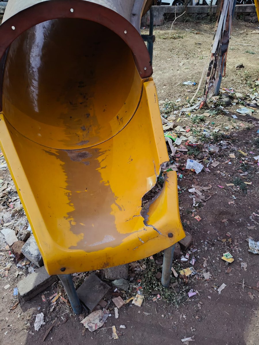 KunalHiray's tweet photo. Dear @NashikCorp,
Following are the photos from children play area at Shiv Satya ground in Ward no. 7. Children shouldn't be made to play in such littered environment. Please clean it at the earliest. https://t.co/RadZyXHNhY