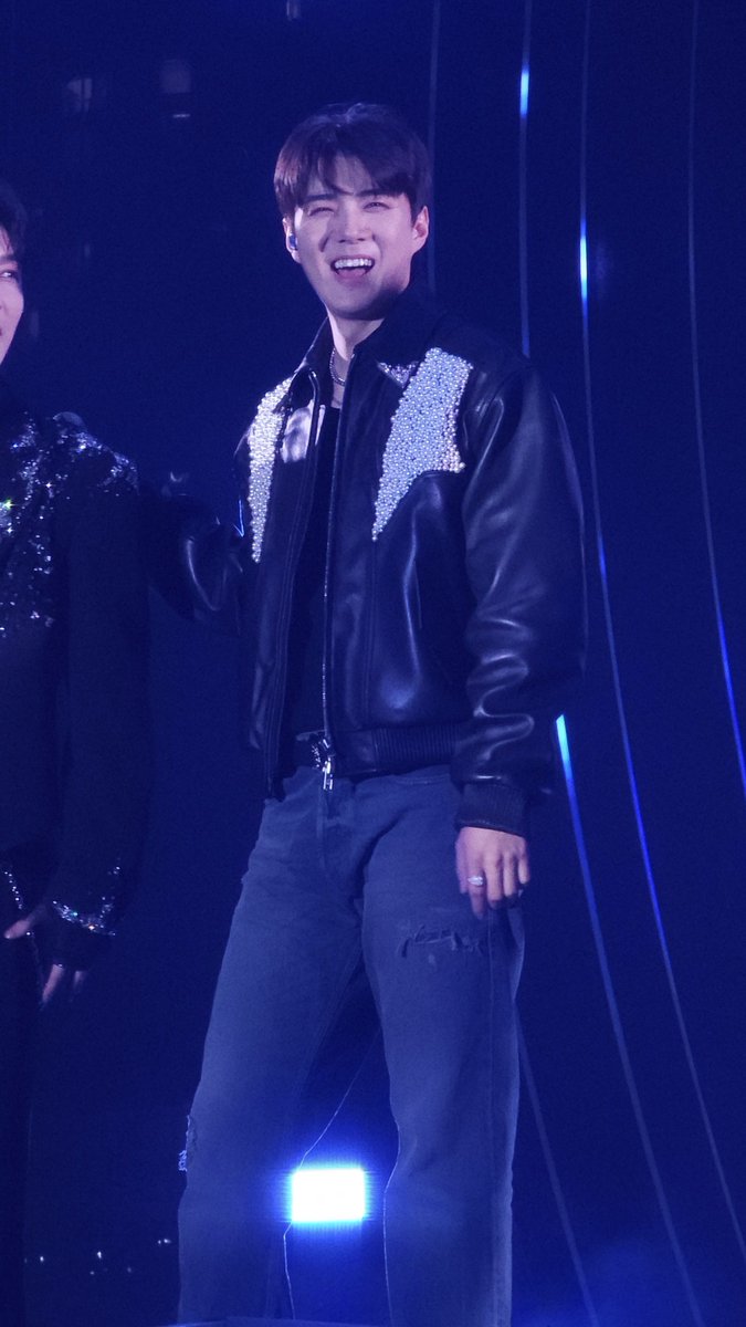 Sehun’s eye smile (⊼⌔⊼ )