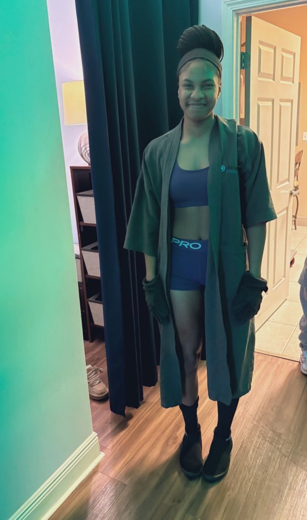AutumnRocker15's tweet photo. Thanks #coastalcryo! Preparing for a new season!! Rejuvenate!!
#cryotherapy #softball #softballrecruit https://t.co/Pe3LIn35Jl