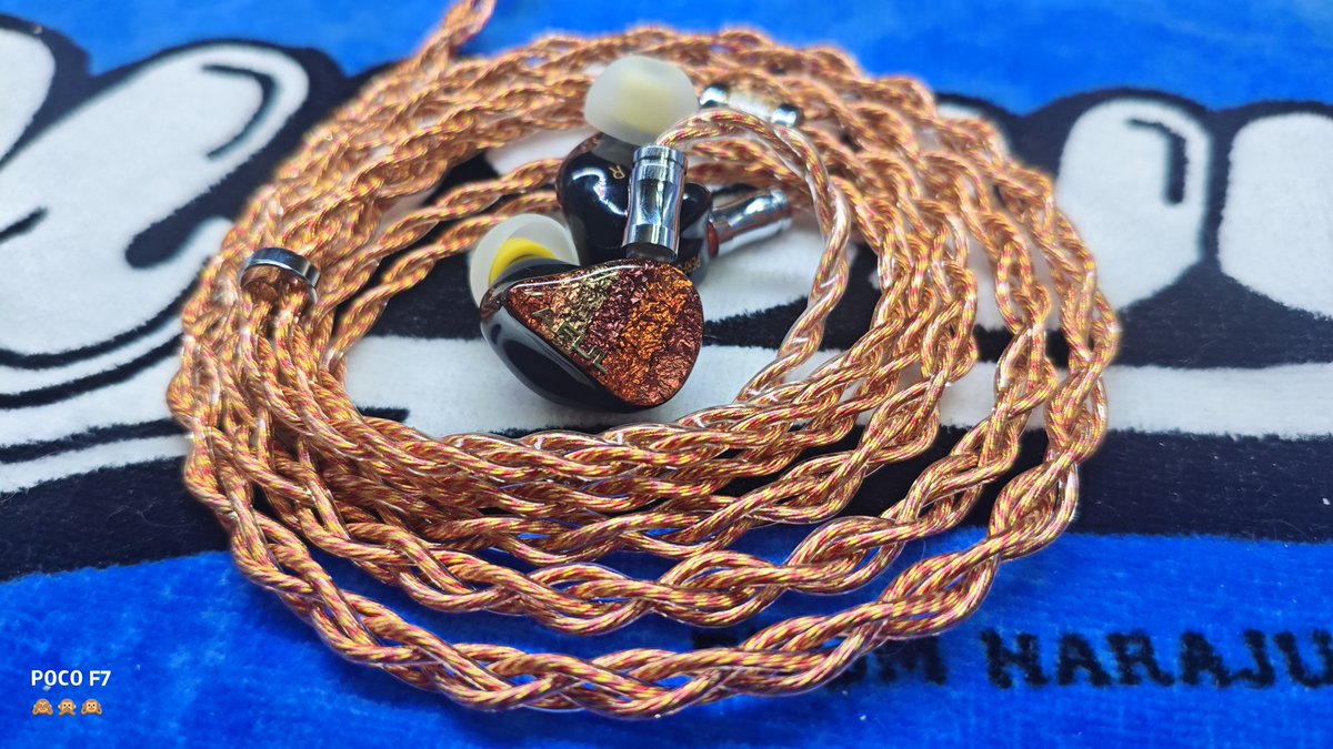 ホンモノオレンジ♡リボンイヤホンジャック ホンモノオレンジ♡リボンイヤホンジャック ホンモノオレンジ♡リボン