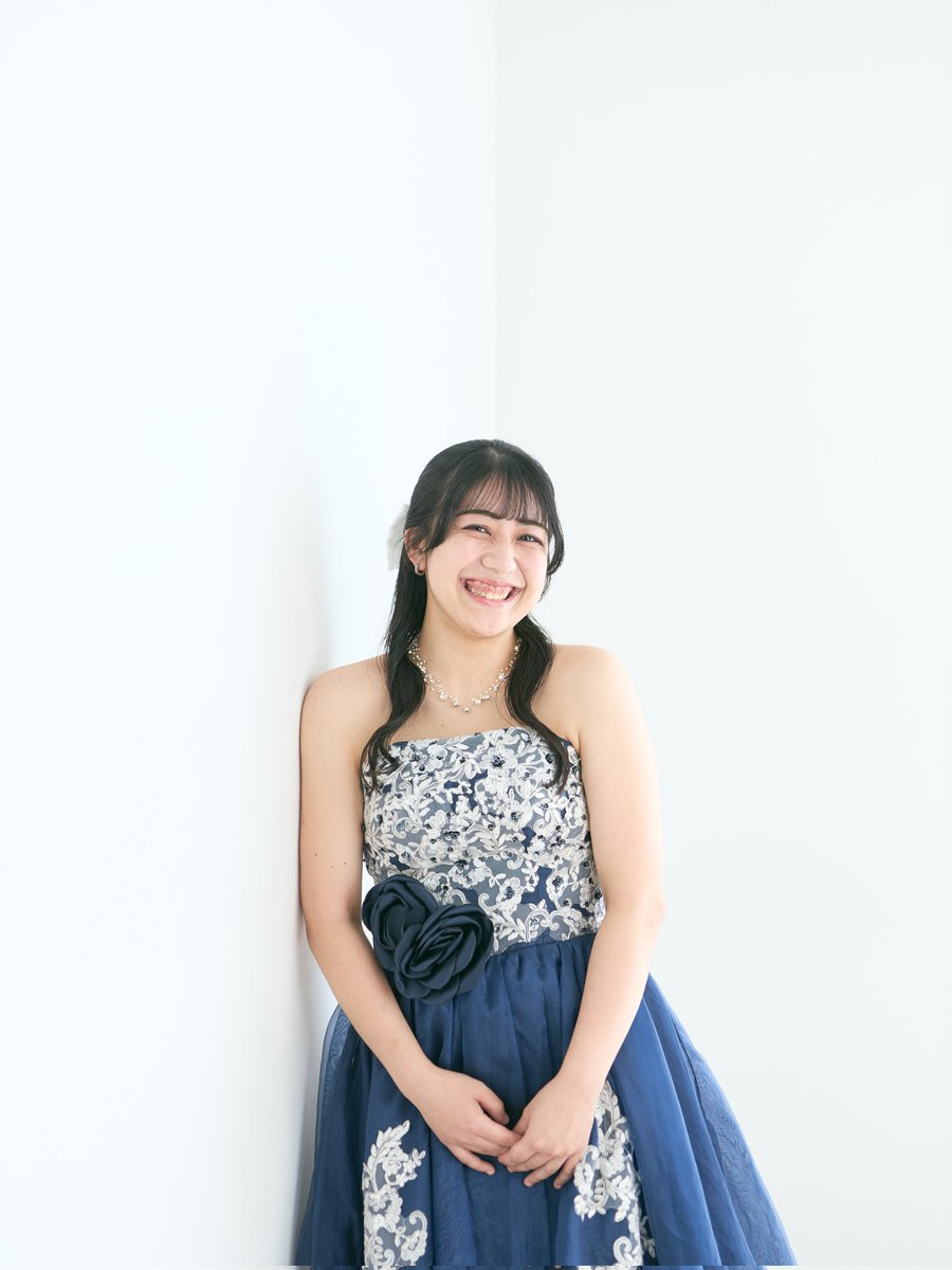 あけましておめでとうございます🐴

昨年は、上手くいかないこと停滞してしまうことの多い中、傍で音楽も生活もしてくれる仲間たちに恵まれ、幸せに過ごすことができました。
今年も元気に前に進んでいきたいです！

どうぞよろしくお願いいたします🤍