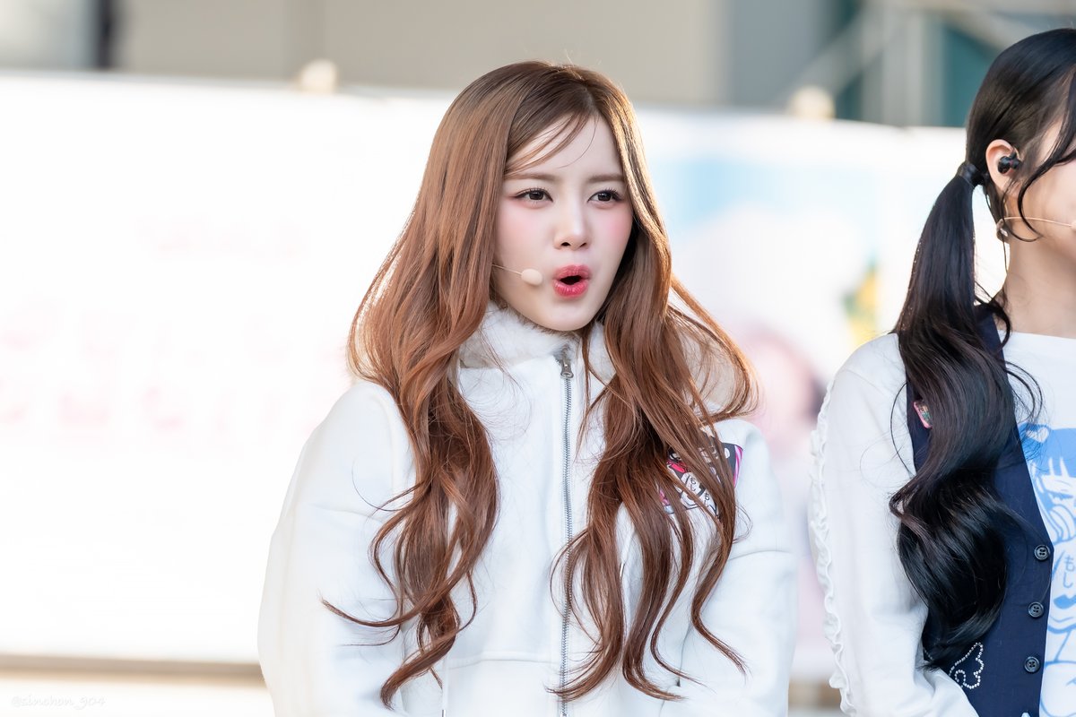 エリシア 엘리시아 UNIS 유니스 4/29 サイン リリースイベント 251230 ダイバーシティ東京プラザ フェスティバル広場 UNIS日本