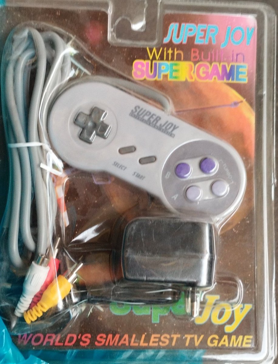 FFantasy6's tweet photo. Última compra del año, Snes on a pad, nada de one chip, one pad. #snes #rgb #fullequip y encima NTSC. https://t.co/BRzNx0CY5S