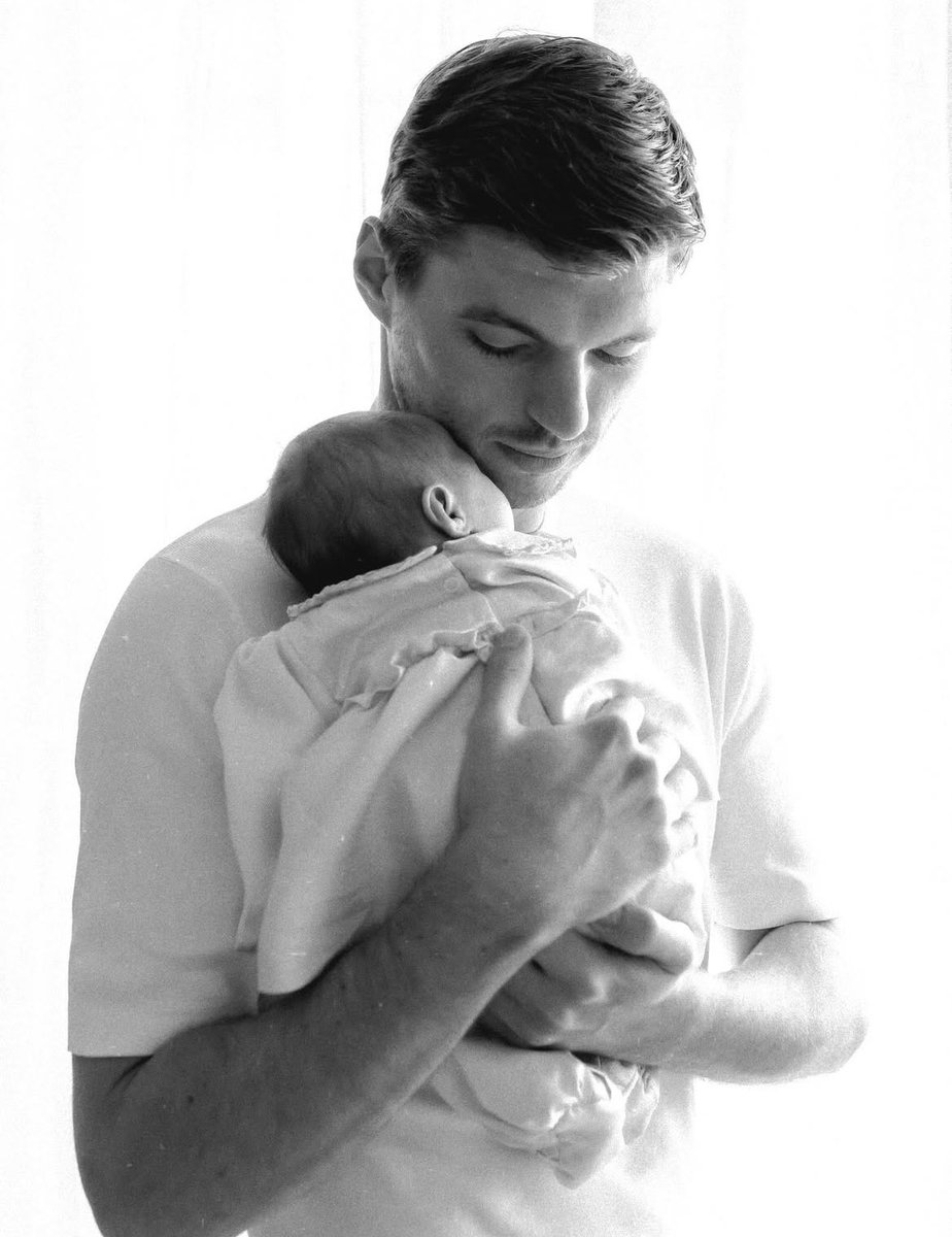 PortalRBRBrasil's tweet photo. Max Verstappen via Kelly Piquet Instagram ❤️ https://t.co/fhLFD2Ze1P