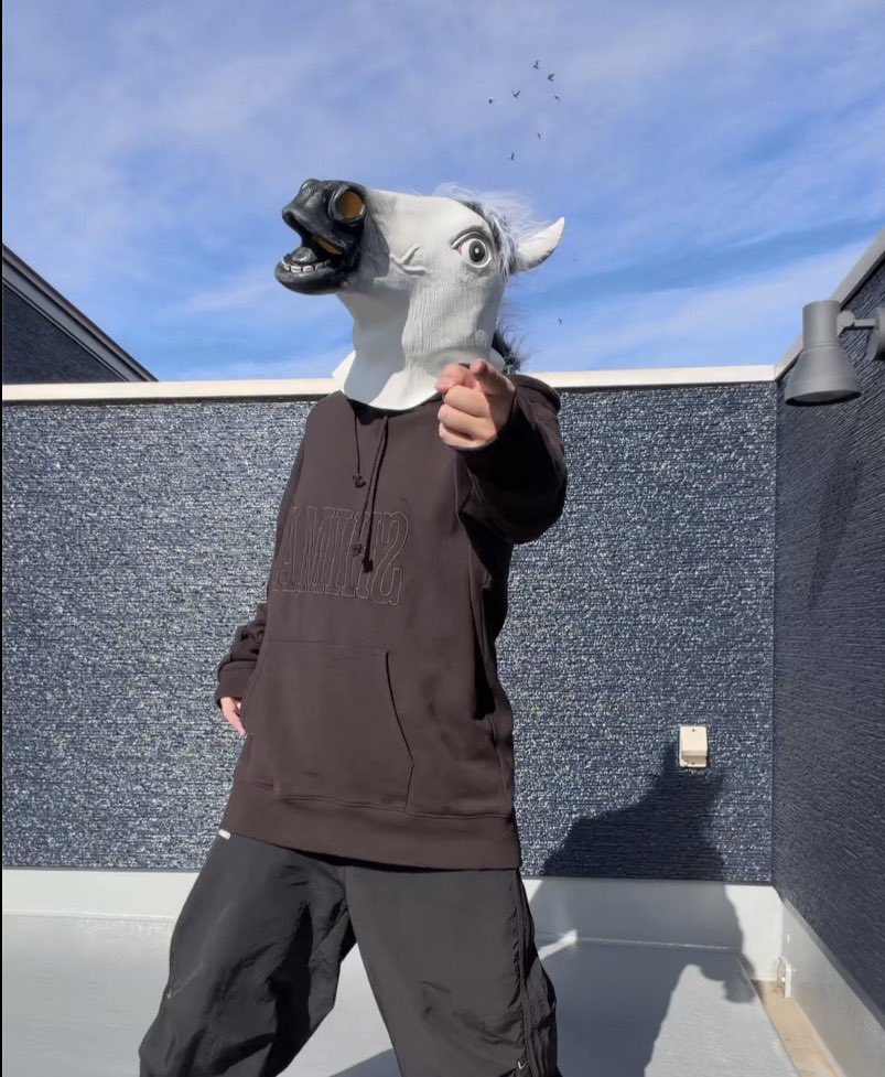 あけおめーーー！！！！！
今年もよろしくーーー！！！！

2026年も馬の如し浦島坂田船走っていくよーー！！差せ差せ差せぇーーー！！！ﾋﾋｰﾝ🐎