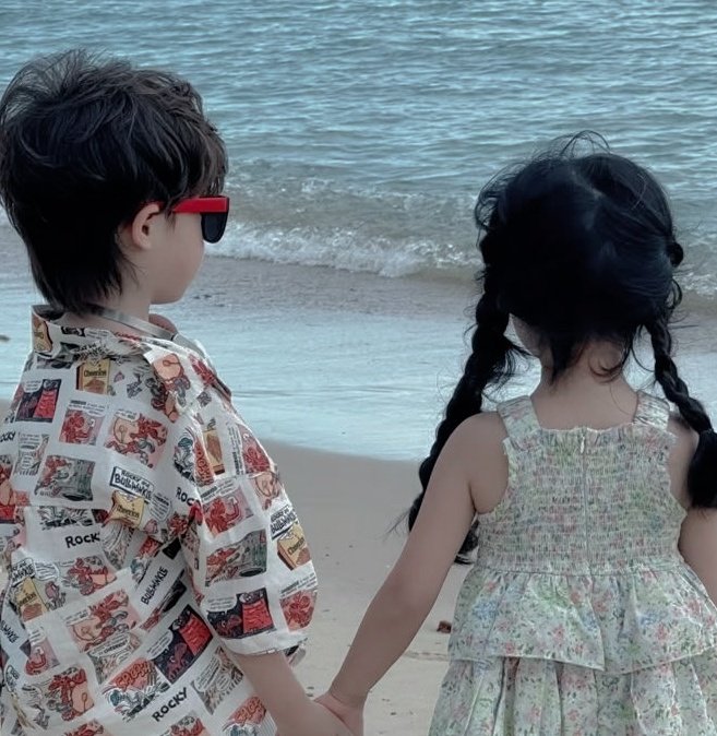 forzakyosh's tweet image. rough year but what's important, it's still you. happy new year, everyone!